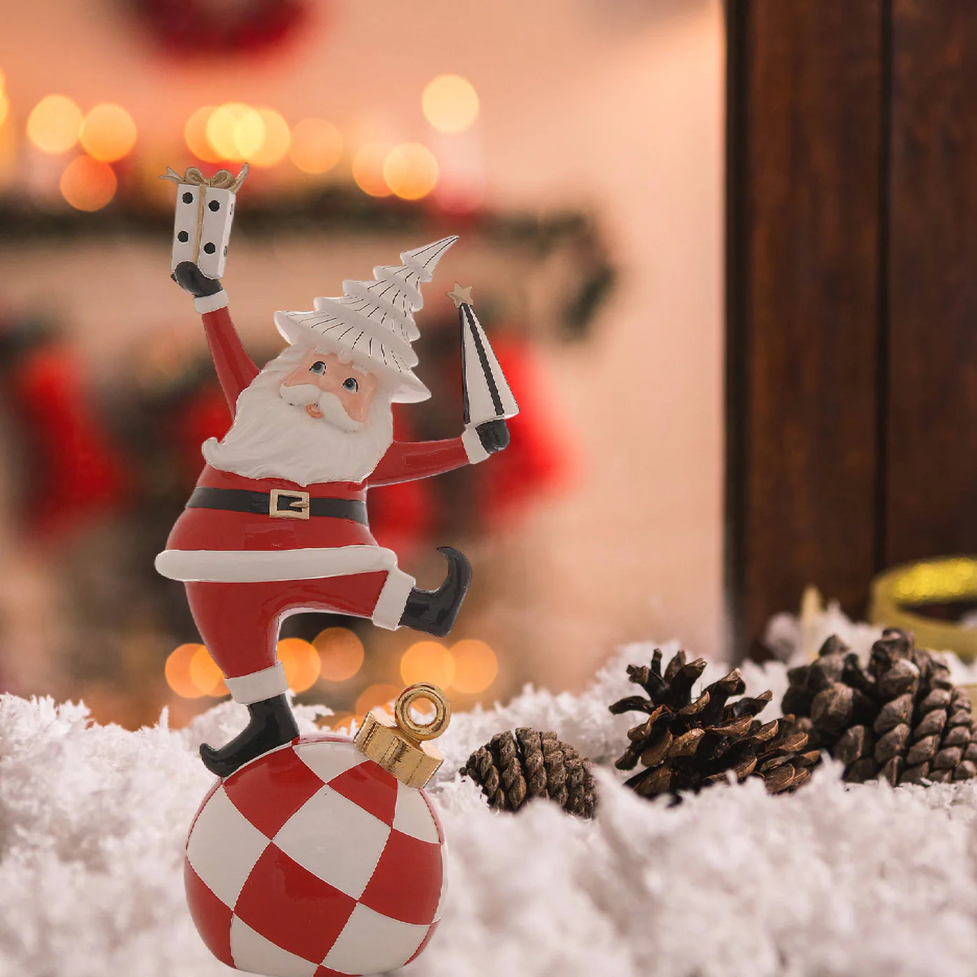 Babbo Natale Su Palla Vetur Rosso 45 cm